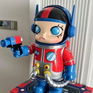 Sealed NIB 400% Transformers Mega Space Molly